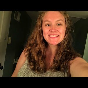 Meet your Posher, Cassie